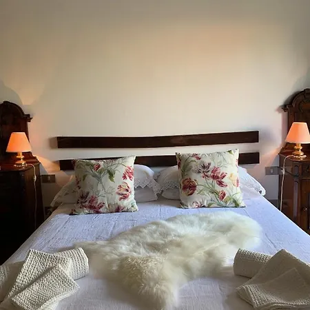 Casa Curlo Frühstückspension *