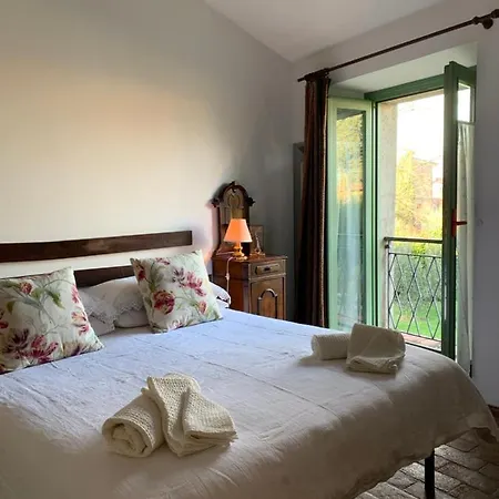 Casa Curlo Frühstückspension Calvagese Della Riviera