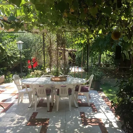 Casa Curlo Frühstückspension Calvagese Della Riviera