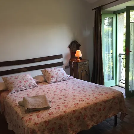 Casa Curlo Calvagese Della Riviera